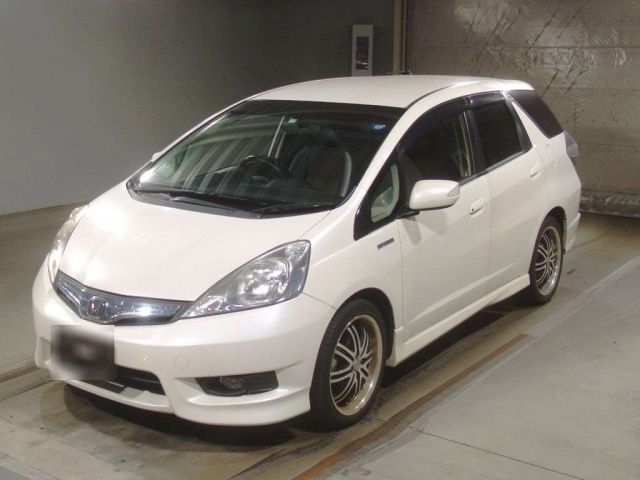 822 Honda Fit shuttle GP2 2013 г. (TAA Kinki)